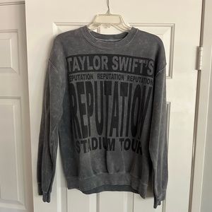 Taylor Swift Reputation Sweatshirt sz M